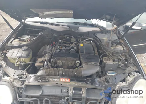 2005 Mercedes-Benz C 230 Kompressor Sport z USA, uszkodzony, nr VIN WDBRF40J75F678446